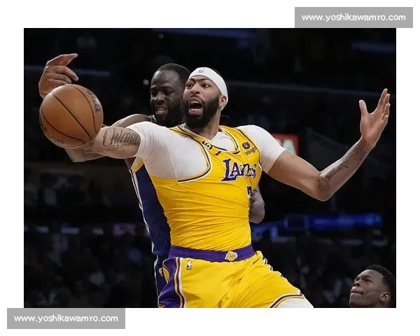 爵士对决雷霆西部新势力碰撞赛场风云前瞻解析关键球星战术博弈全面观察